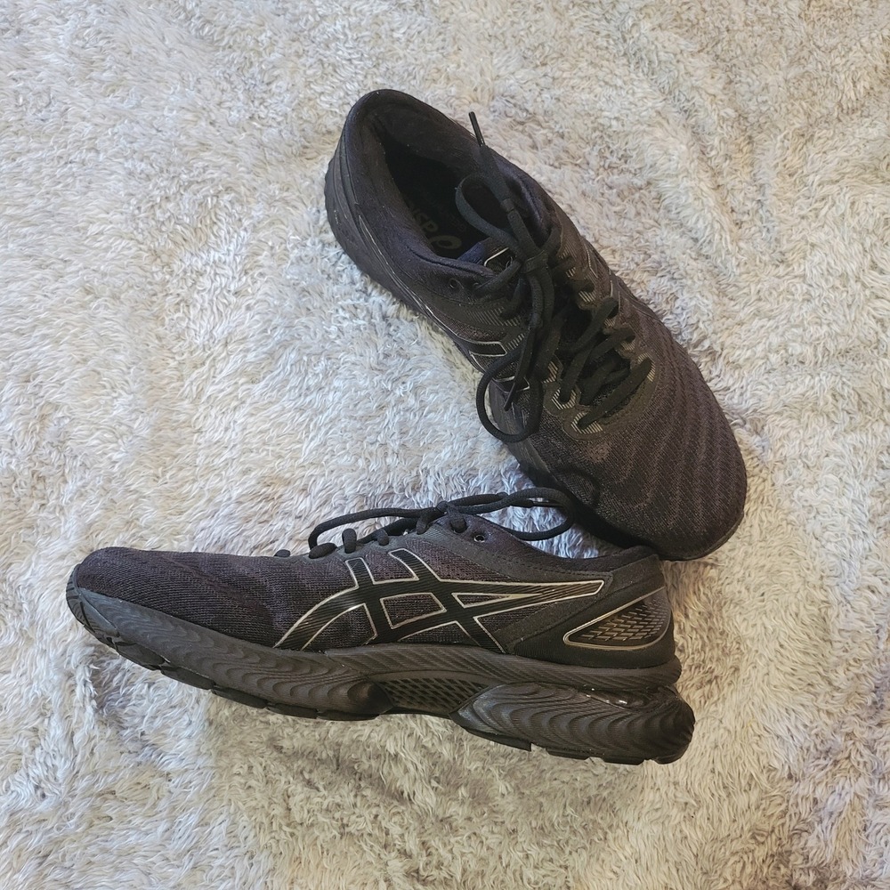 Asics Gel-Nimbus 22 Womens 9.5 Running Shoes Black Black Sneakers